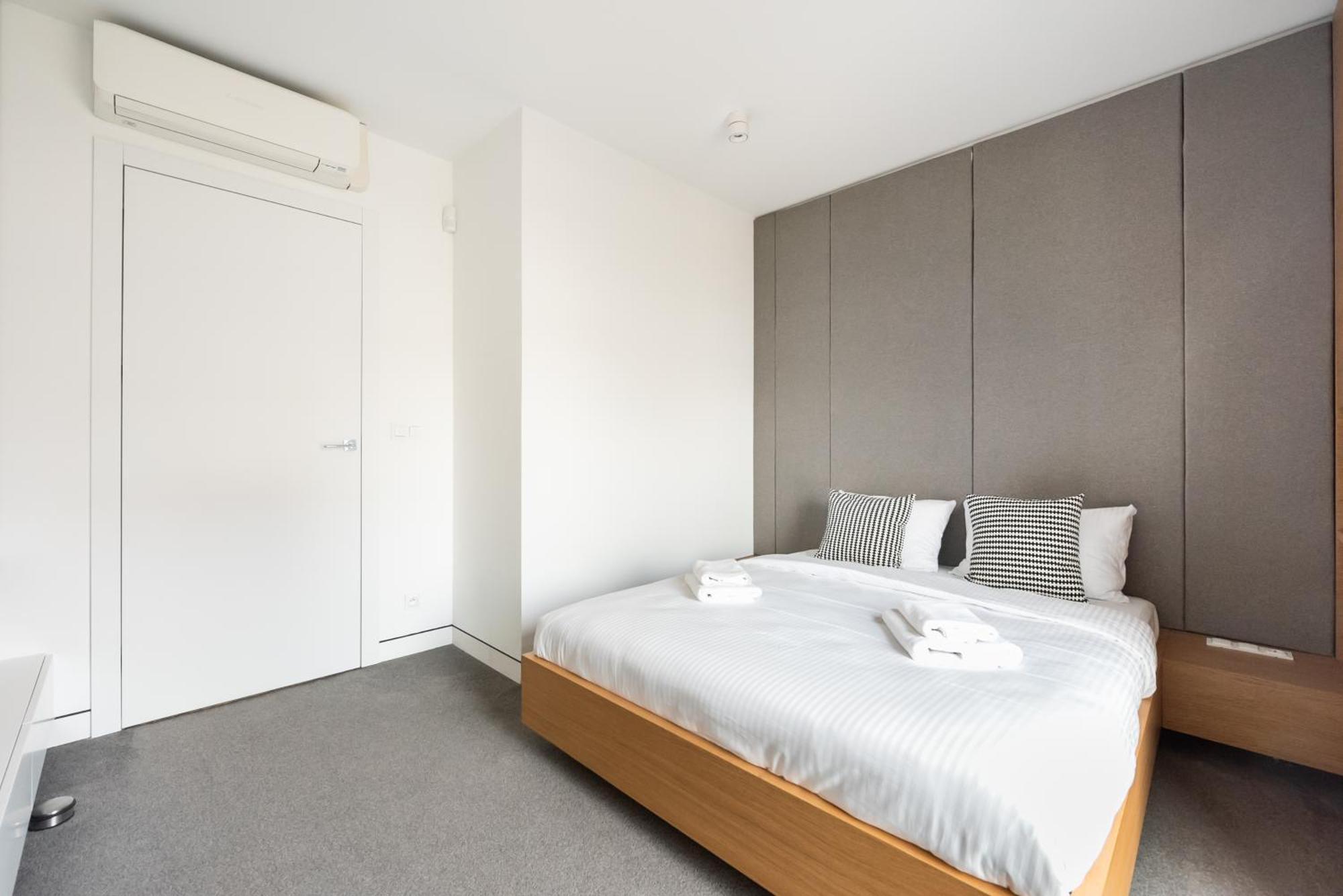 Solec Cristal Home Apartment Warsaw Exterior photo